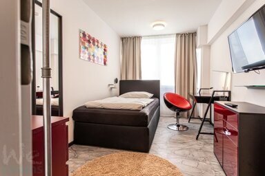 WG-Zimmer zur Miete Wohnen auf Zeit 530 € 13 m² 5. Geschoss frei ab sofort Taunusstraße 00 5.OG Bahnhofsviertel Frankfurt am Main 60329