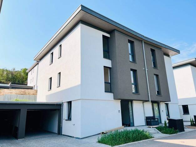 Doppelhaushälfte zum Kauf provisionsfrei 559.500 € 5 Zimmer 155 m² 302 m² Grundstück Eltmann 97483