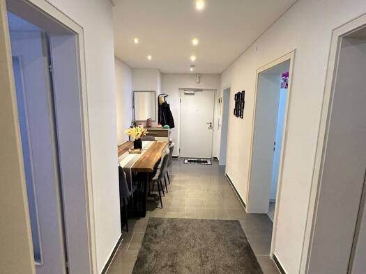 Wohnung zum Kauf provisionsfrei 205.000 € 3 Zimmer 68 m² Geschoss EG/2 frei ab sofort Neumarkt Neumarkt in der Oberpfalz 92318