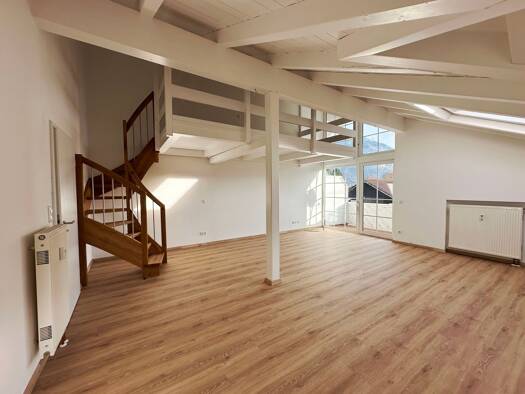 Wohnung zur Miete 1.320 € 3 Zimmer 90 m² Geschoss 2/3 frei ab sofort Grassau 83224