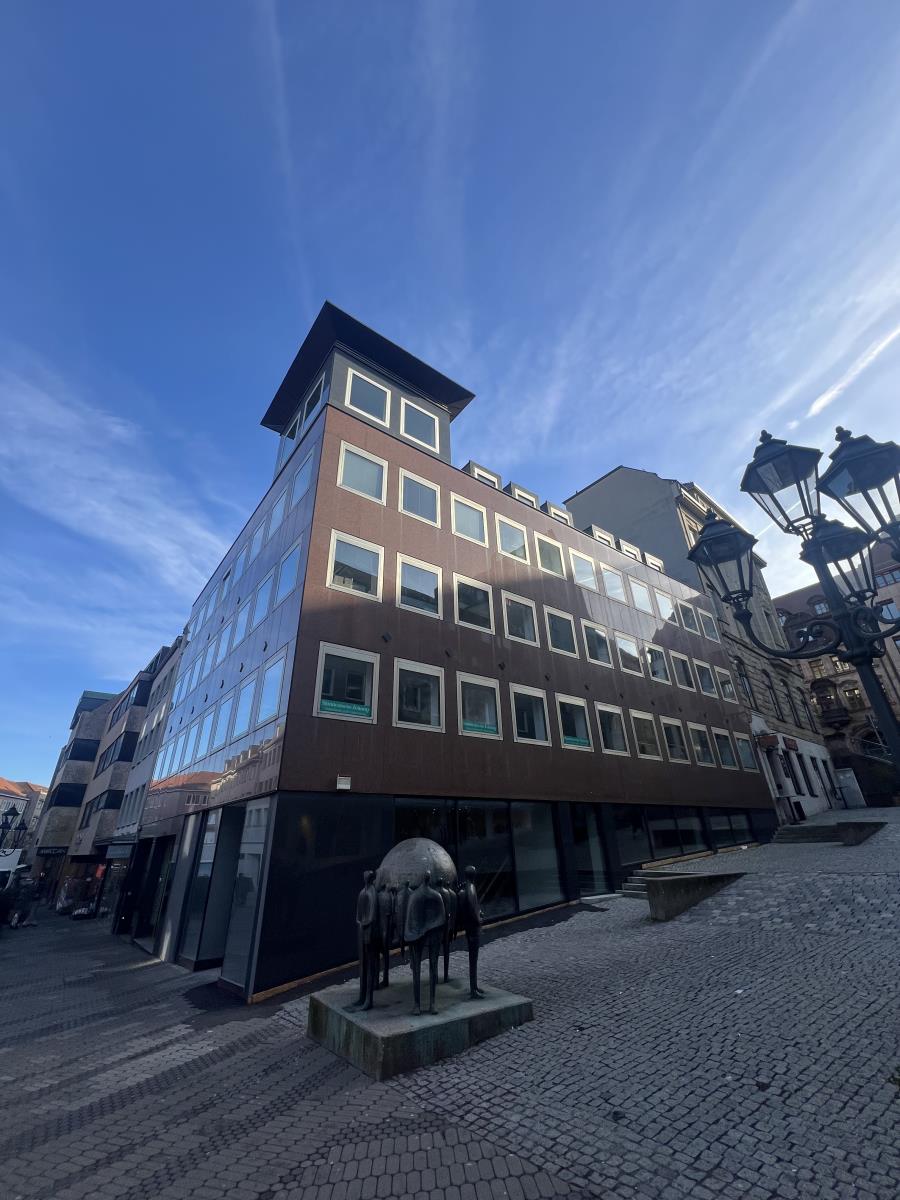 Bürogebäude zur Miete 12,50 € 227 m²<br/>Bürofläche ab 227 m²<br/>Teilbarkeit Altstadt / St. Lorenz Nürnberg 90403