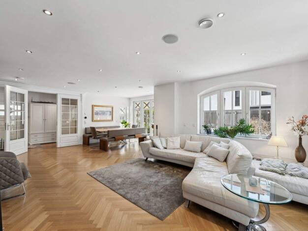 Mehrfamilienhaus zum Kauf 9 Zimmer 345 m² 685 m² Grundstück Markt Indersdorf 85229