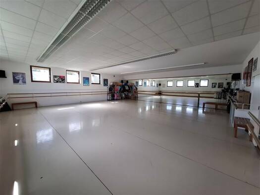 Praxis zum Kauf 169.000 € 150,3 m² Bürofläche Unterneustadt Unterneustadt 34123