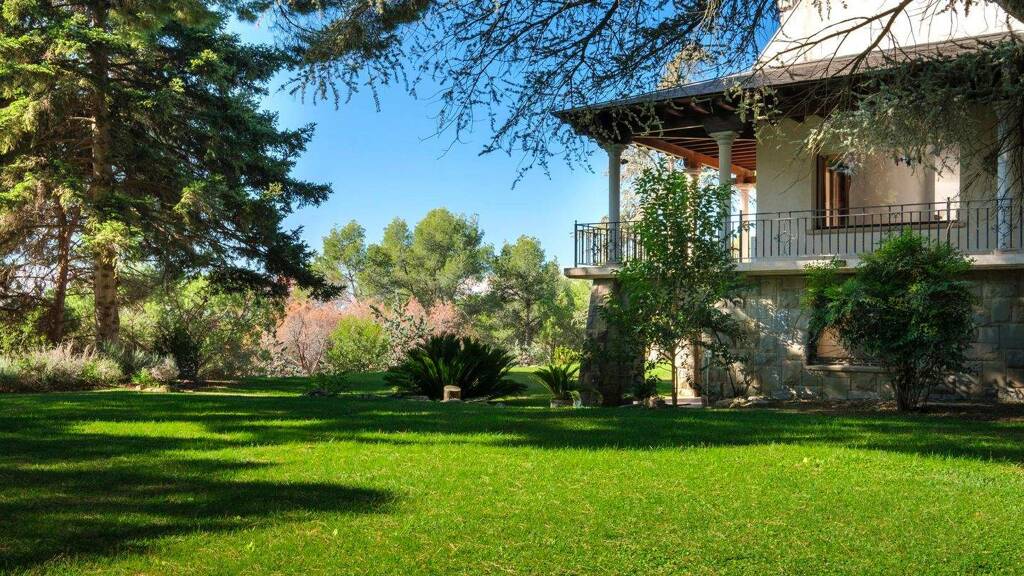 Einfamilienhaus zum Kauf provisionsfrei 1.200.000 € 8 Zimmer 9.884 m² Grundstück l'Ametlla del Vallès 08480