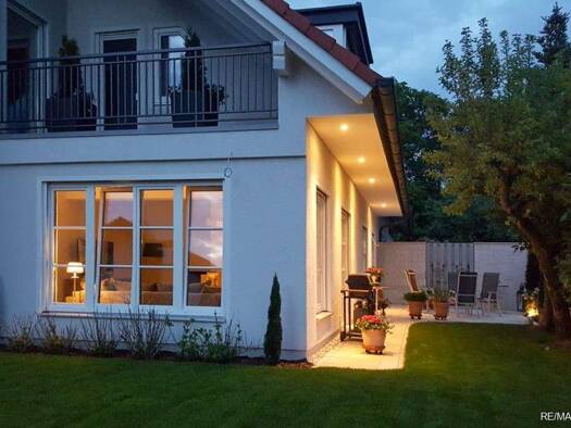 Doppelhaushälfte zum Kauf 1.580.000 € 5 Zimmer 162 m² 356 m² Grundstück frei ab 01.05.2026 Oberschleißheim 85764