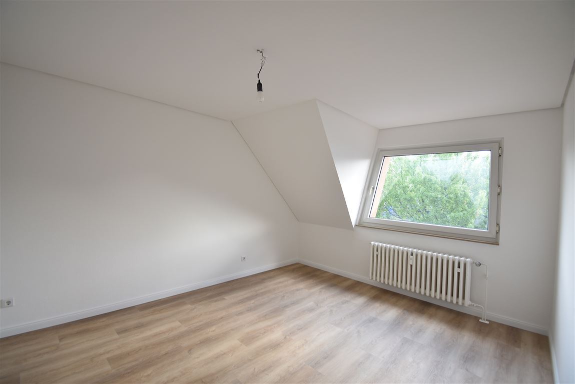 Wohnung zur Miete 735 € 3 Zimmer 73,5 m²<br/>Wohnfläche 3.<br/>Geschoss ab sofort<br/>Verfügbarkeit Grazer Straße 13 Buchholz Duisburg 47249