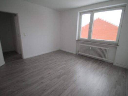 Wohnung zur Miete 433 € 3 Zimmer 67,5 m² Eduard-Möricke-Str. 26 Früchteburg Emden 26721