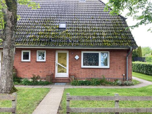 Wohnung zur Miete 287 € 2 Zimmer 35,6 m² 1. Geschoss frei ab 01.08.2026 Wehlenstraße 52 Niebüll 25899