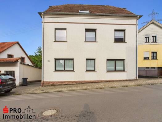 Mehrfamilienhaus zum Kauf 159.000 € 10 Zimmer 225 m² 554 m² Grundstück Quierschied 66287