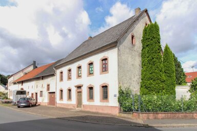 Immobilie zum Kauf als Kapitalanlage geeignet 47.500 € 6 Zimmer 130 m² 553 m² Grundstück Oberkail 54533