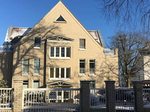 Wohnung zur Miete 1.650 € 5 Zimmer 155 m² frei ab 01.02.2026 Ostorf Schwerin 19061