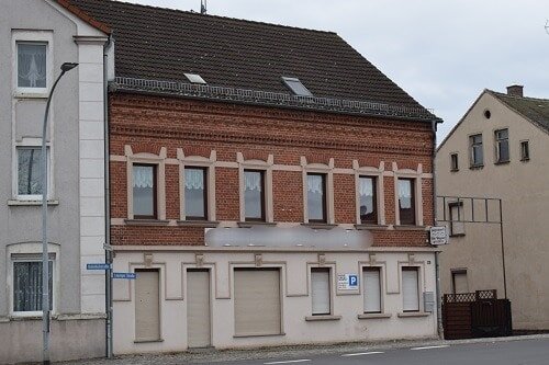 Mehrfamilienhaus zum Kauf provisionsfrei 95.000 € 9 Zimmer 120 m²<br/>Wohnfläche 770 m²<br/>Grundstück Bennewitz Bennewitz 04828