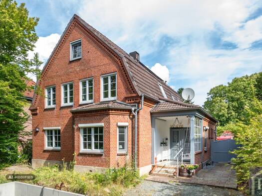 Einfamilienhaus zum Kauf provisionsfrei 879.000 € 8 Zimmer 180 m² 906 m² Grundstück Wellingdorf Kiel 24148