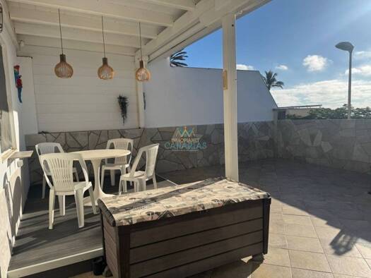 Villa zur Miete 2.200 € 2 Zimmer 85 m² 130 m² Grundstück San Bartolomé de Tirajana 35100