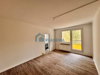 Wohnung zur Miete 545 € 3 Zimmer 57,5 m² Dachgeschoss, 4. Geschoss Ludwigsluster Chaussee 9 Großer Dreesch Schwerin 19061