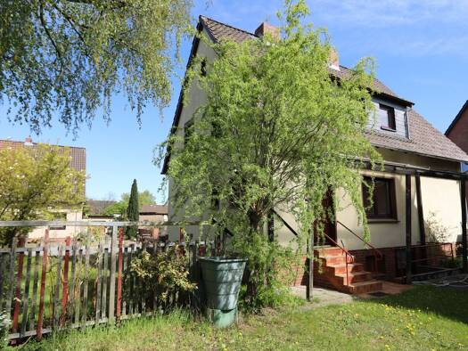 Einfamilienhaus zum Kauf 195.000 € 6 Zimmer 115 m² 350 m² Grundstück Isenbüttel Isenbüttel 38550