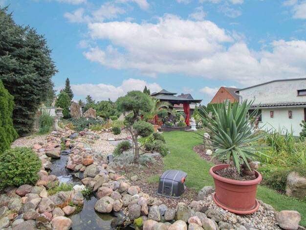 Sonstiges zum Kauf als Kapitalanlage geeignet 320.000 € 5 Zimmer 215 m² 1.552,1 m² Grundstück Trebitz Könnern 06420