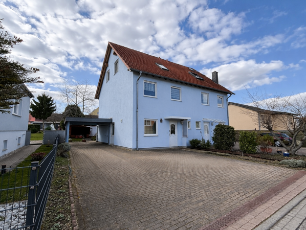 Doppelhaushälfte zum Kauf 180.000 € 5 Zimmer 119 m² 245 m² Grundstück Goseck 06667