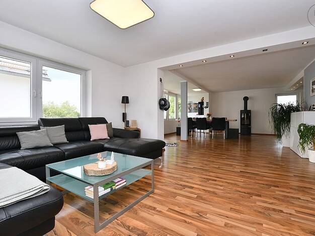 Wohnung zur Miete auf Zeit 2.690 € 5 Zimmer 162 m² frei ab 03.08.2026 Baltmannsweiler 73666