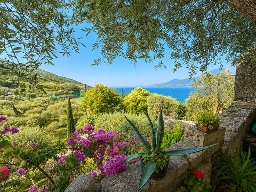 Wohnung zum Kauf 260.000 € 2 Zimmer 50 m² 2. Geschoss frei ab sofort Via Giosuè Carducci, 9 Torri del Benaco 37010
