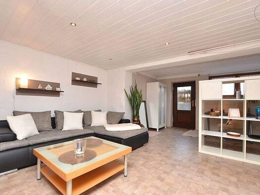 Wohnung zur Miete Wohnen auf Zeit 890 € 2 Zimmer 70 m² frei ab sofort Stockstadt am Main 63811