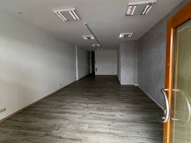 Laden zur Miete 700 € 45 m² Verkaufsfläche Haan Haan 42781