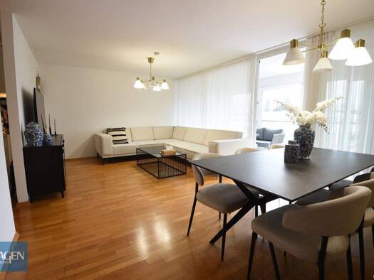 Wohnung zum Kauf 370.000 € 3 Zimmer 1. Geschoss Maria-Waldburga-Straße 1 Hohenems 6845