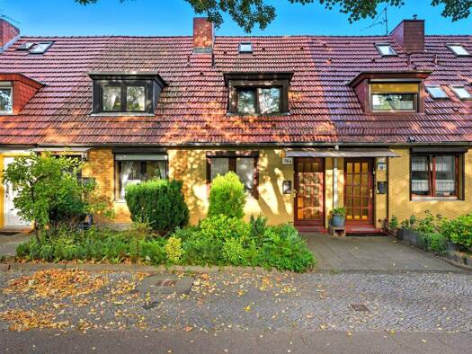 Reihenmittelhaus zum Kauf 370.000 € 3 Zimmer 70,5 m² 190 m² Grundstück Neukölln Berlin 12057