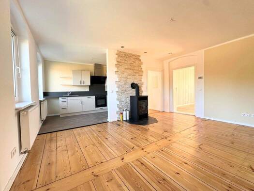 Wohnung zur Miete 780 € 3 Zimmer 88 m² 1. Geschoss frei ab sofort Gartenstr. 10 Zehdenick 16792