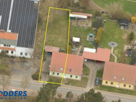 Doppelhaushälfte zum Kauf 127.000 € 4 Zimmer 108 m² 598 m² Grundstück Rochau Rochau 39579