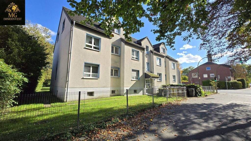 Mehrfamilienhaus zum Kauf 1.090.000 € 29 Zimmer 630 m² 1.800 m² Grundstück frei ab 01.03.2026 Kirchderne Dortmund 44329