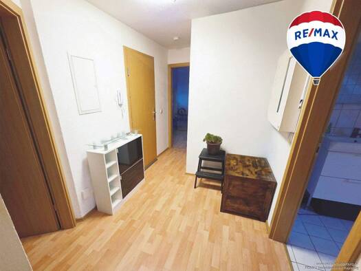 Wohnung zur Miete 450 € 3 Zimmer 70,8 m² 4. Geschoss frei ab sofort Köthen 06366