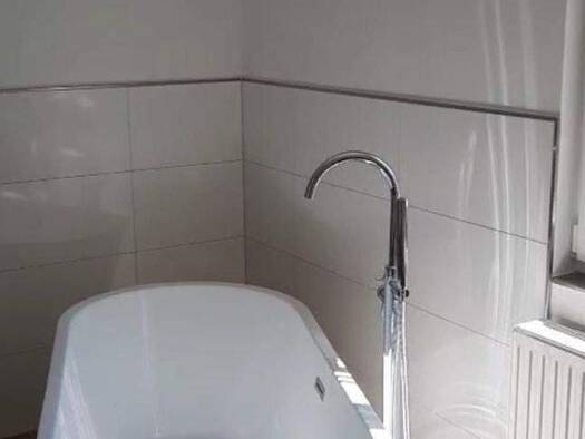 Einfamilienhaus zur Miete 990 € 6 Zimmer 130 m² 350 m² Grundstück frei ab sofort Fürnsal Dornhan 72175