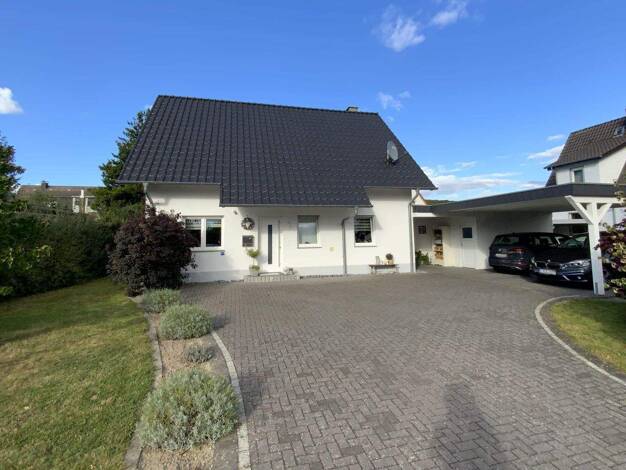 Einfamilienhaus zum Kauf 495.000 € 4 Zimmer 130 m² 753 m² Grundstück Innenstadt Bad Salzuflen 32105