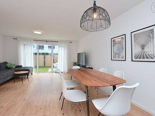 Haus zur Miete auf Zeit 3.990 € 6 Zimmer 181 m² frei ab 01.09.2026 Leinfelden Leinfelden-Echterdingen 70771