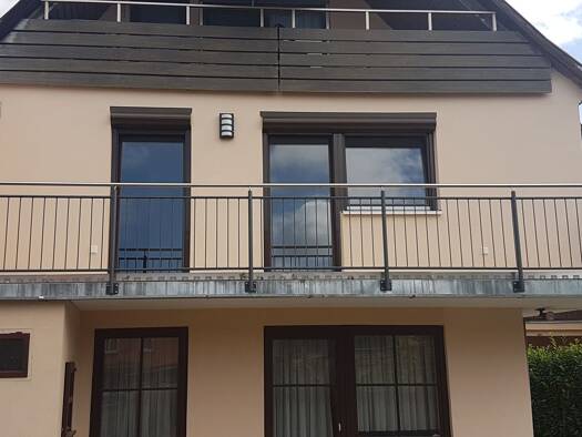 Wohnung zur Miete 700 € 2 Zimmer 67,1 m² frei ab 01.01.2027 Dinkelsbühl Dinkelsbühl 91550