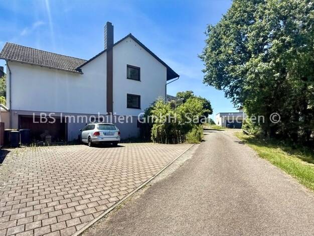 Einfamilienhaus zum Kauf 399.000 € 7 Zimmer 220 m² 5.385 m² Grundstück Altstadt Kirkel 66459