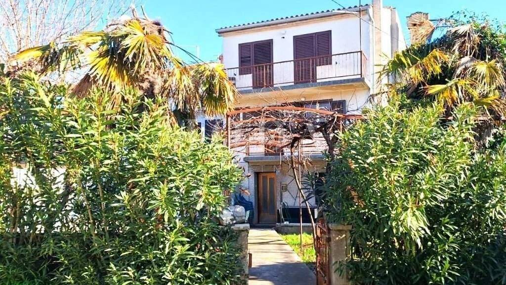 Haus zum Kauf 390.000 € 7 Zimmer 180 m² Centar