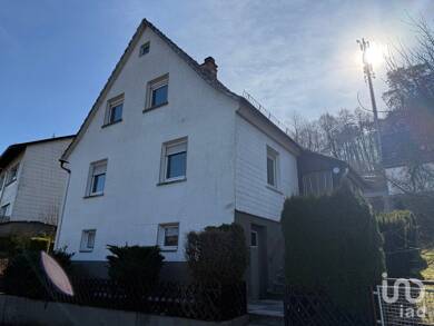 Einfamilienhaus zum Kauf 130.000 € 5 Zimmer 100 m² 555 m² Grundstück Hartenrod Bad Endbach / Hartenrod 35080