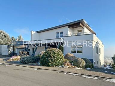 Haus zum Kauf 565.000 € 8 Zimmer 338 m² 908 m² Grundstück Bell 56745