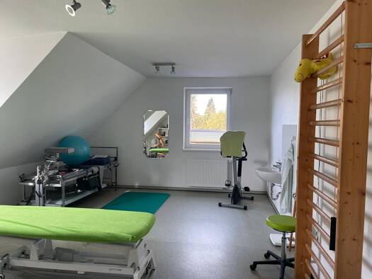 Büro zur Miete provisionsfrei 570 € 3,5 Zimmer 57 m² Bürofläche Warener Chaussee 2 Röbel Röbel/Müritz 17207