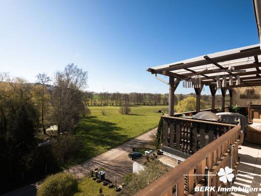 Mehrfamilienhaus zum Kauf 429.000 € 7 Zimmer 204 m² 985 m² Grundstück Hain-Gründau Gründau / Hain-Gründau 63584