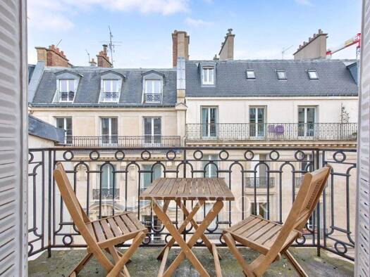 Studio zum Kauf provisionsfrei 1.050.000 € 3 Zimmer 66 m² 5. Geschoss frei ab 10.10.2026 Batignolles-Cardinet Paris 17ème 75017