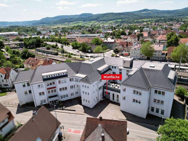 Lagerhalle zur Miete 4,50 € 812 m² Lagerfläche teilbar ab 812 m² Süßen 73079