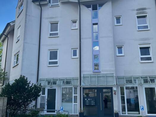 Wohnung zur Miete 1.100 € 4 Zimmer 93 m² Geschoss 1/3 frei ab sofort Uhlandstraße 4 Schanbach Aichwald 73773