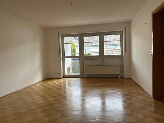 Wohnung zur Miete 550 € 2 Zimmer 55 m² Geschoss EG/2 frei ab 01.08.2026 Straubing 94315
