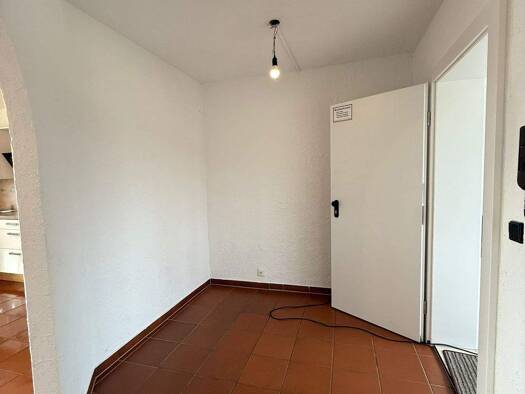 Maisonette zur Miete 1.500 € 5 Zimmer 160 m² 2. Geschoss frei ab sofort Pfaffenhäule 50 Singen 78224