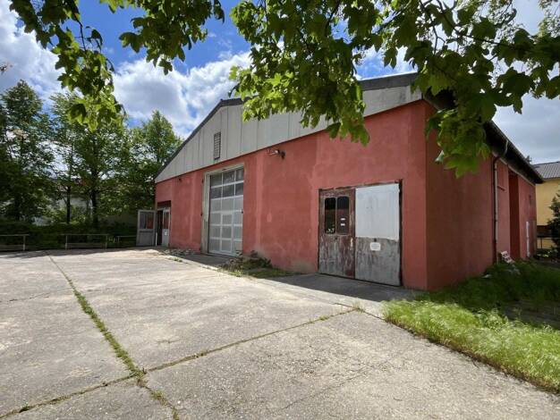 Halle/Industriefläche zur Miete 600 € 90 m² Lagerfläche Gompitzer Straße 33 Briesnitz Dresden 01157