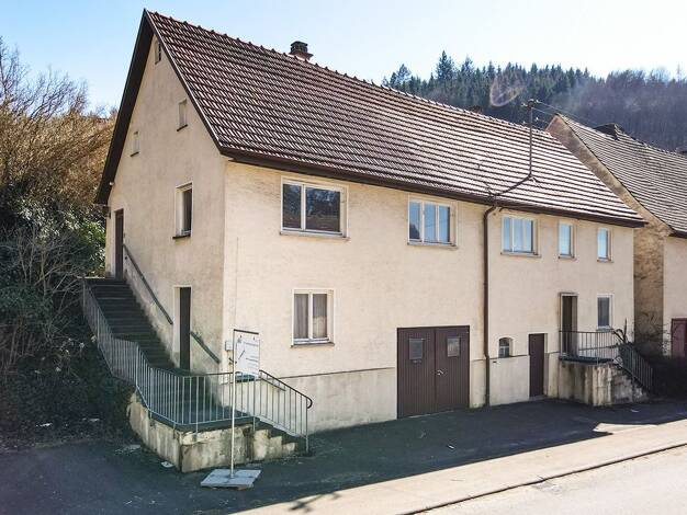 Einfamilienhaus zum Kauf 110.000 € 6 Zimmer 114,3 m² 4.663 m² Grundstück Veringenstadt Veringenstadt 72519