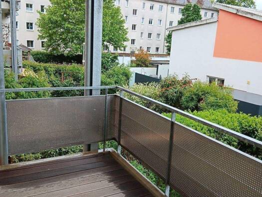 Wohnung zur Miete 690 € 2 Zimmer 57 m² Geschoss 1/2 frei ab sofort Eythstraße 19 Schweinau Nürnberg 90441